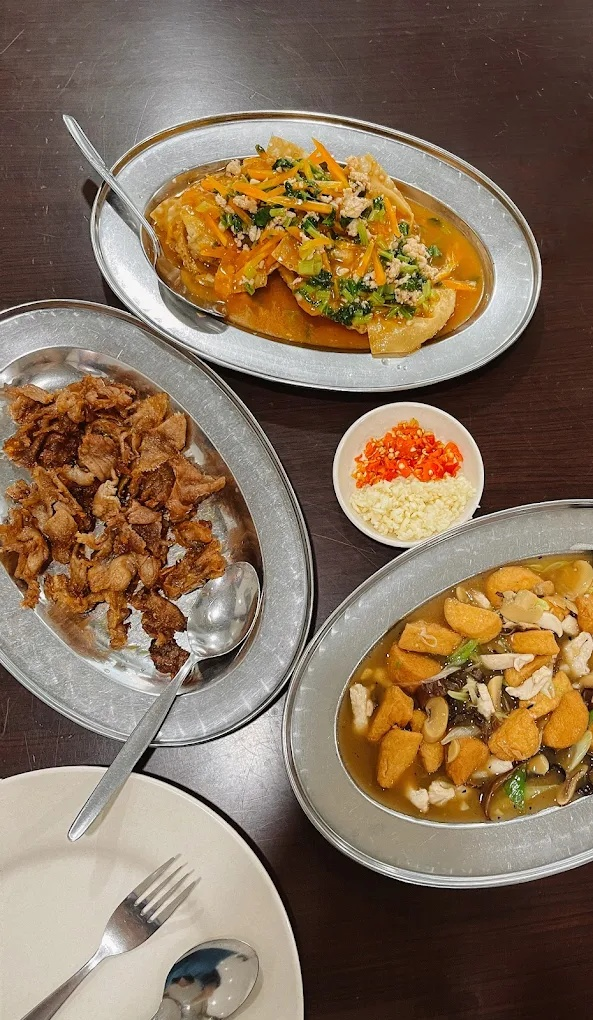 Aneka Tumisan & Seafood